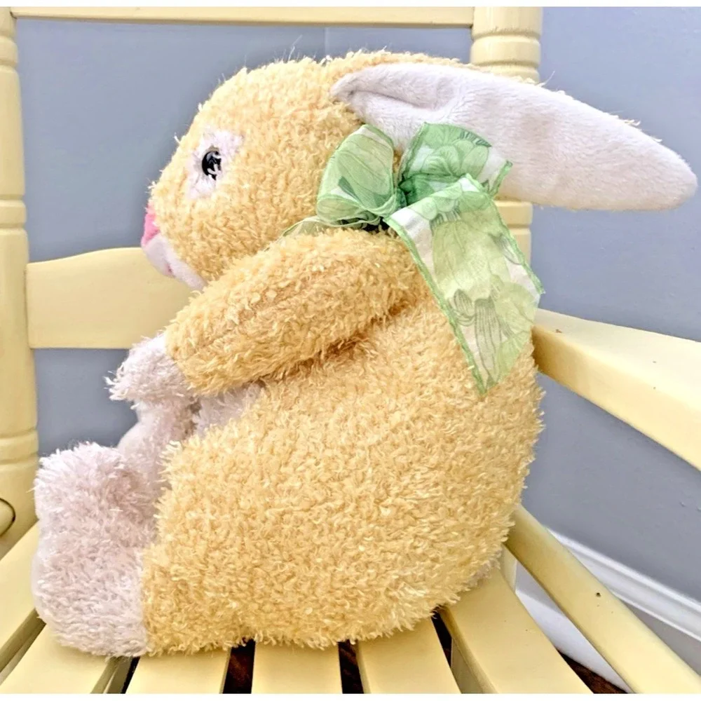 Plush Bunny Yellow White Rabbit Easter Dan Dee Collector's Choice Floppy Ears